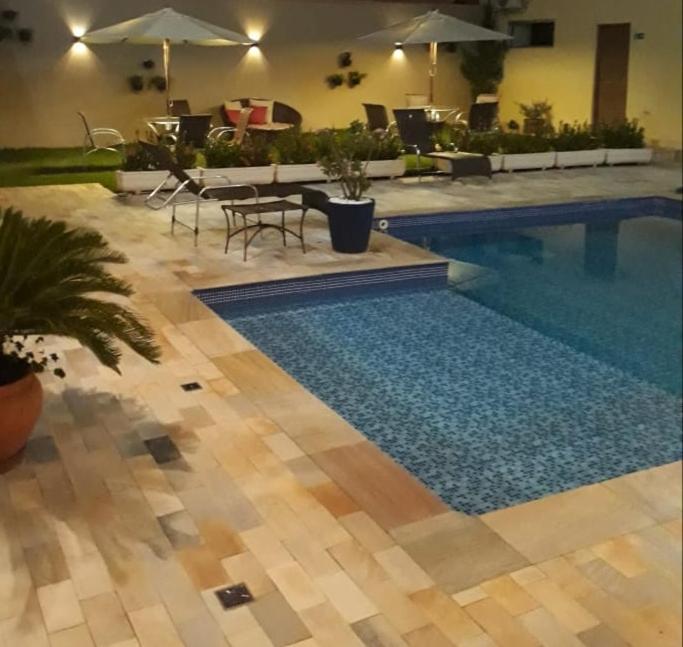 Solarium Park Hotel Adamantina Esterno foto