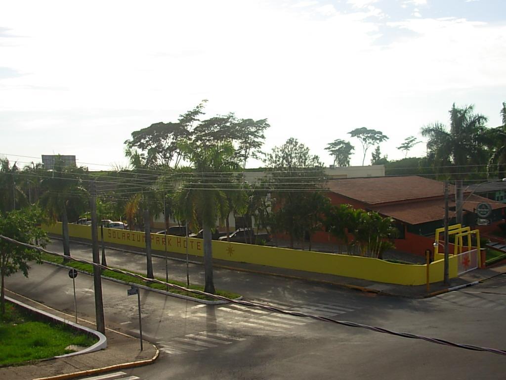 Solarium Park Hotel Adamantina Esterno foto
